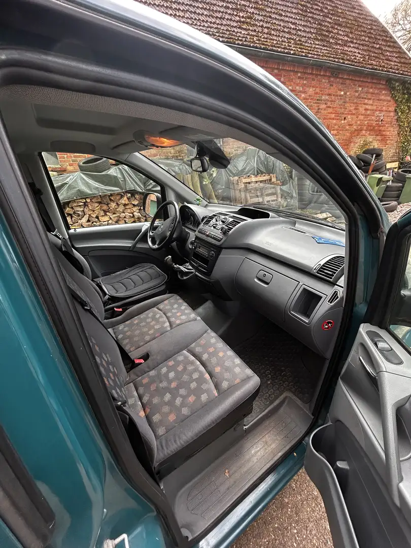 Mercedes-Benz Vito 111 CDI Kompakt Zelená - 1