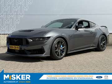 Fastback 5.0 V8 Dark Horse