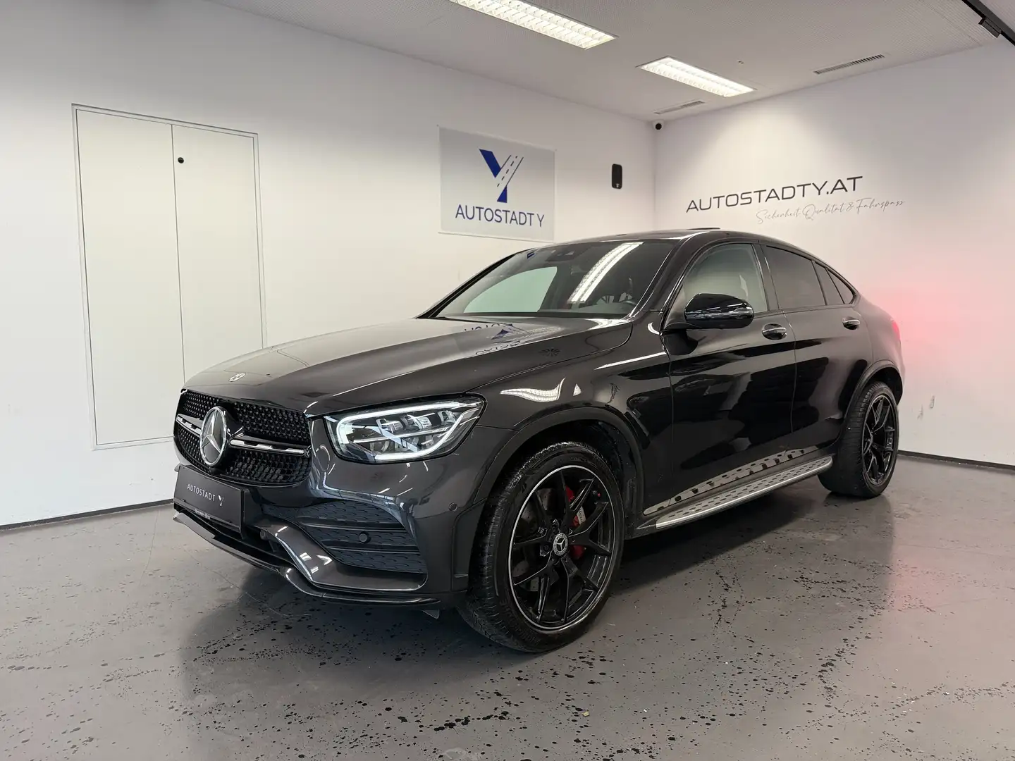 Mercedes-Benz GLC 300 GLC 300 d 4Matic Coupe Grau - 2