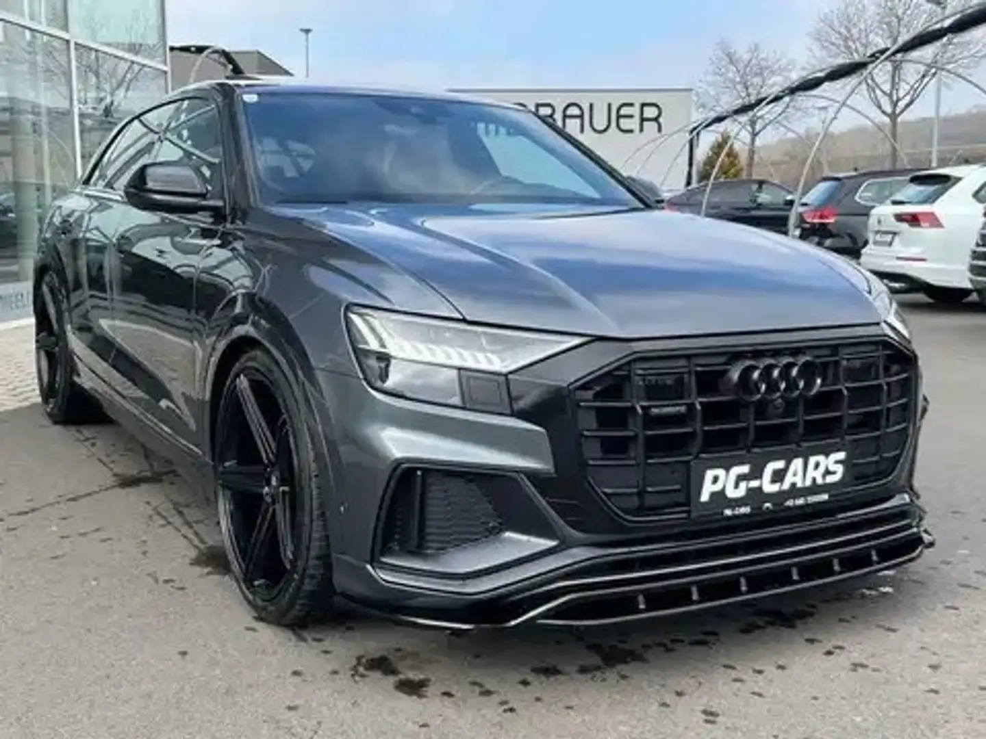 Audi Q8 50 TDI quattro Grau - 2