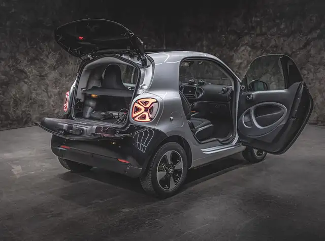 smart Fortwo view 9