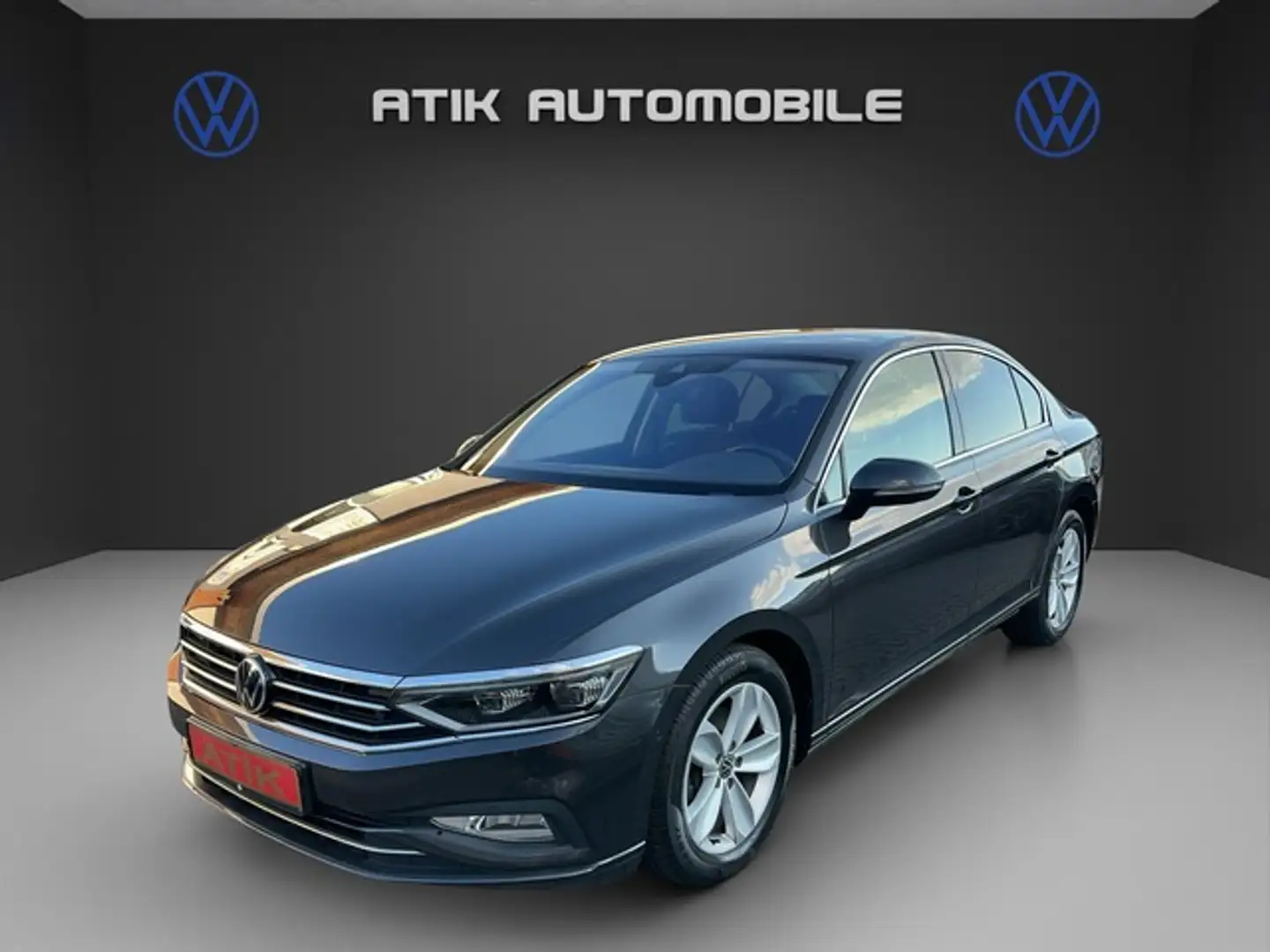 Volkswagen Passat 2.0 TDI R-LINE MATRIX LED ACC VIRTUALTACHO Gris - 1