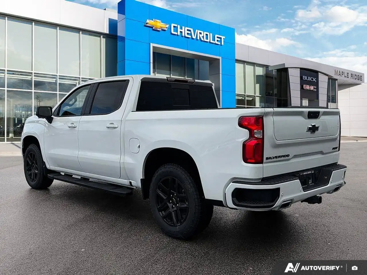 Chevrolet Silverado 1500 снимка Chevrolet Silverado 1500