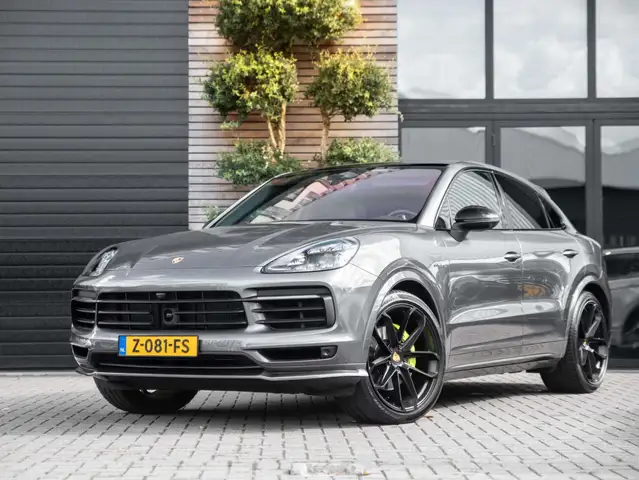 Porsche Cayenne Coupé 3.0 E-Hybrid Pano Luchtvering ACC Bose