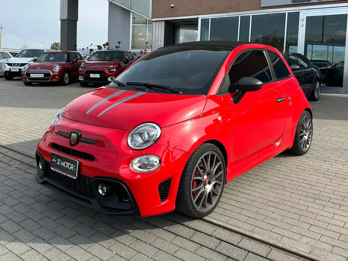 Abarth 595C 1.4 t-jet Competizione 180cv auto my19 Rosso - 2