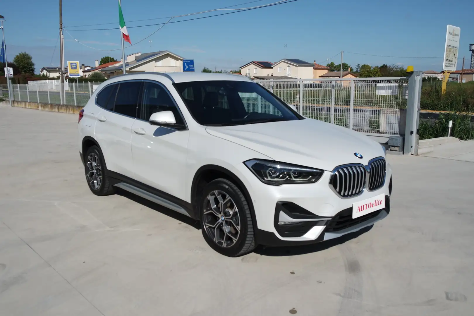 BMW X1 Sdrive 18 D Xline Plus Auto. 150 CV Blanc - 1