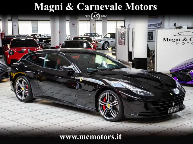 Ferrari GTC4 Lusso V12|LIFT|TETTO|DISPLAY PASSEGGERO|HI-FI POWER