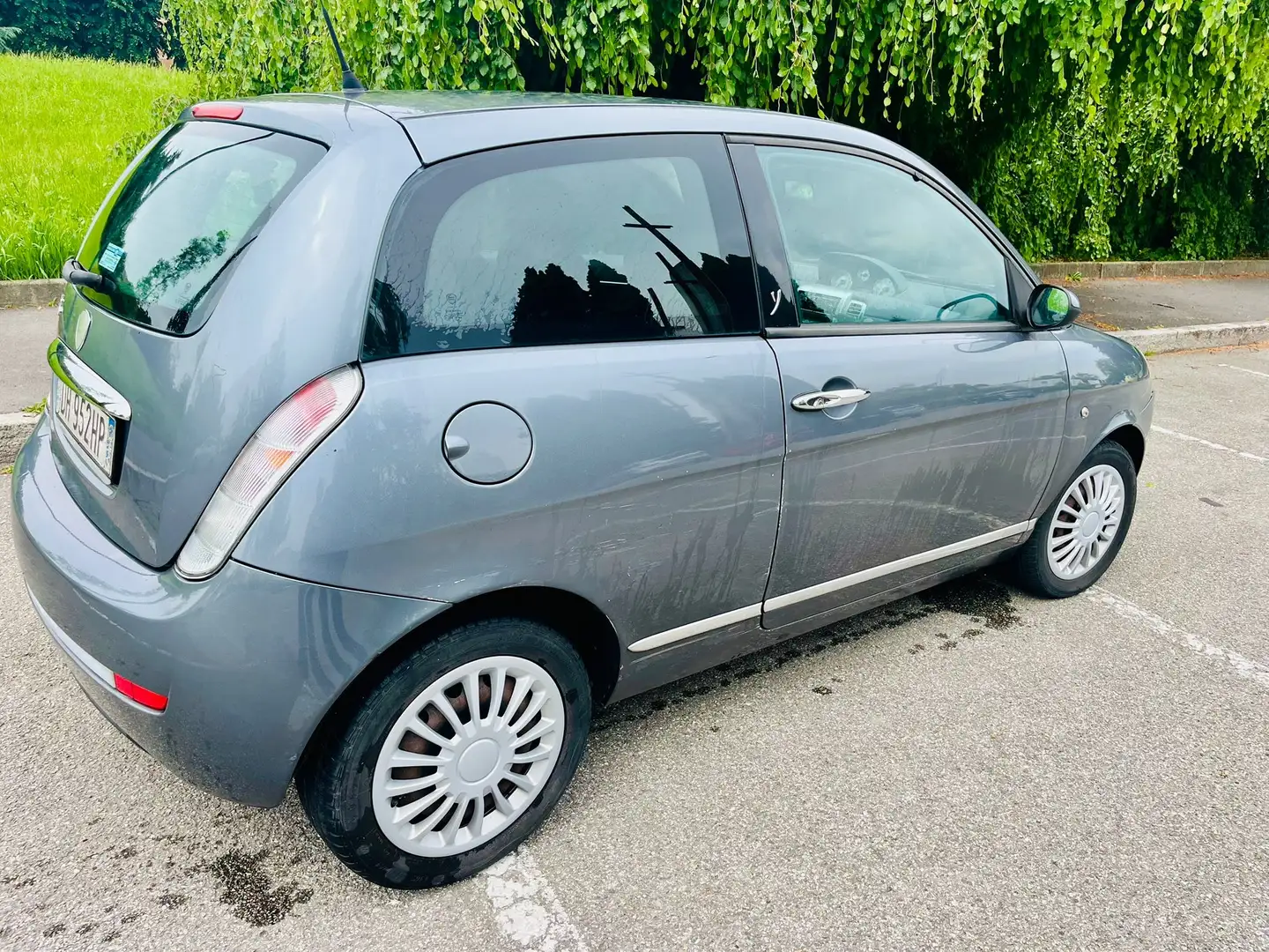 Lancia Ypsilon 1.2 8v - 2