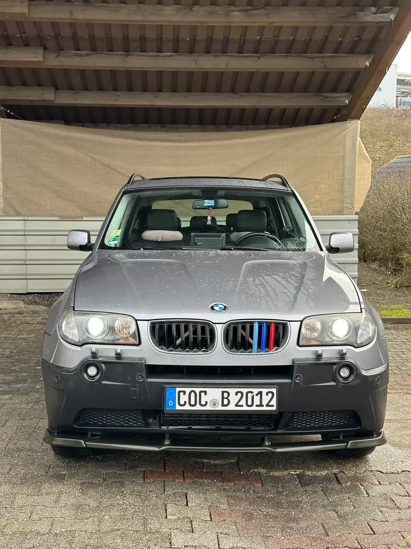BMW X3 e83 2.0d xDrive - 1