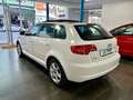 Audi A3 Sportback 1.6TDI Attraction Bianco - thumbnail 4
