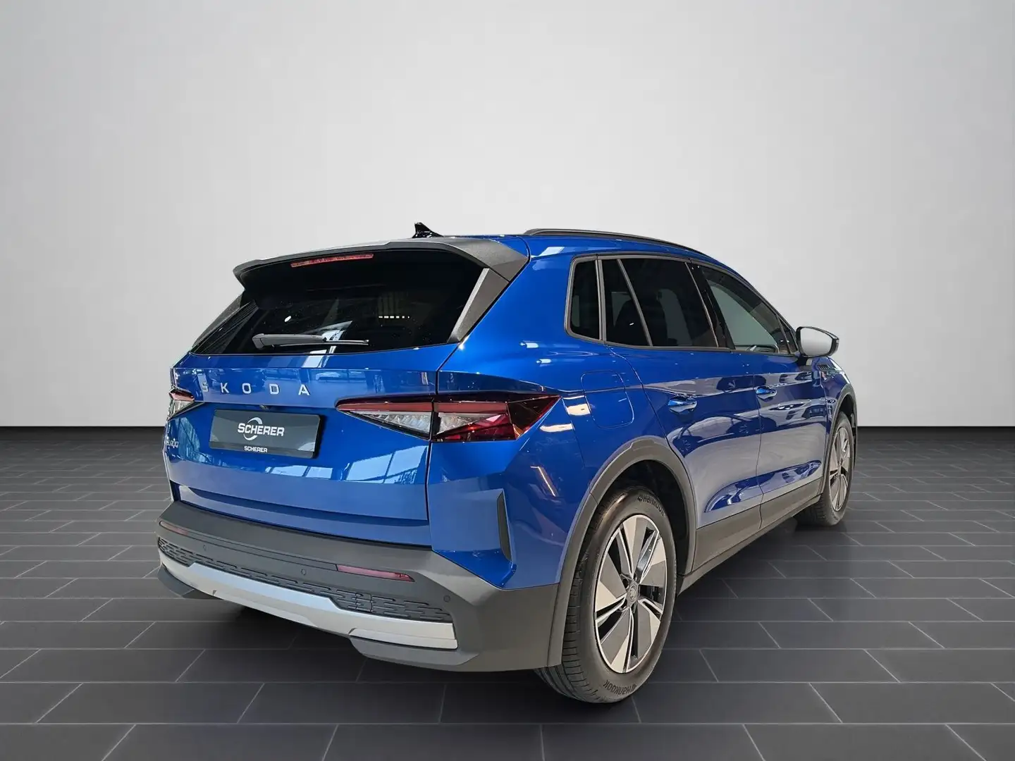 Skoda 50 Tour 55 kWh 170PS 1-GANG-AUTOMATIK Синій - 2