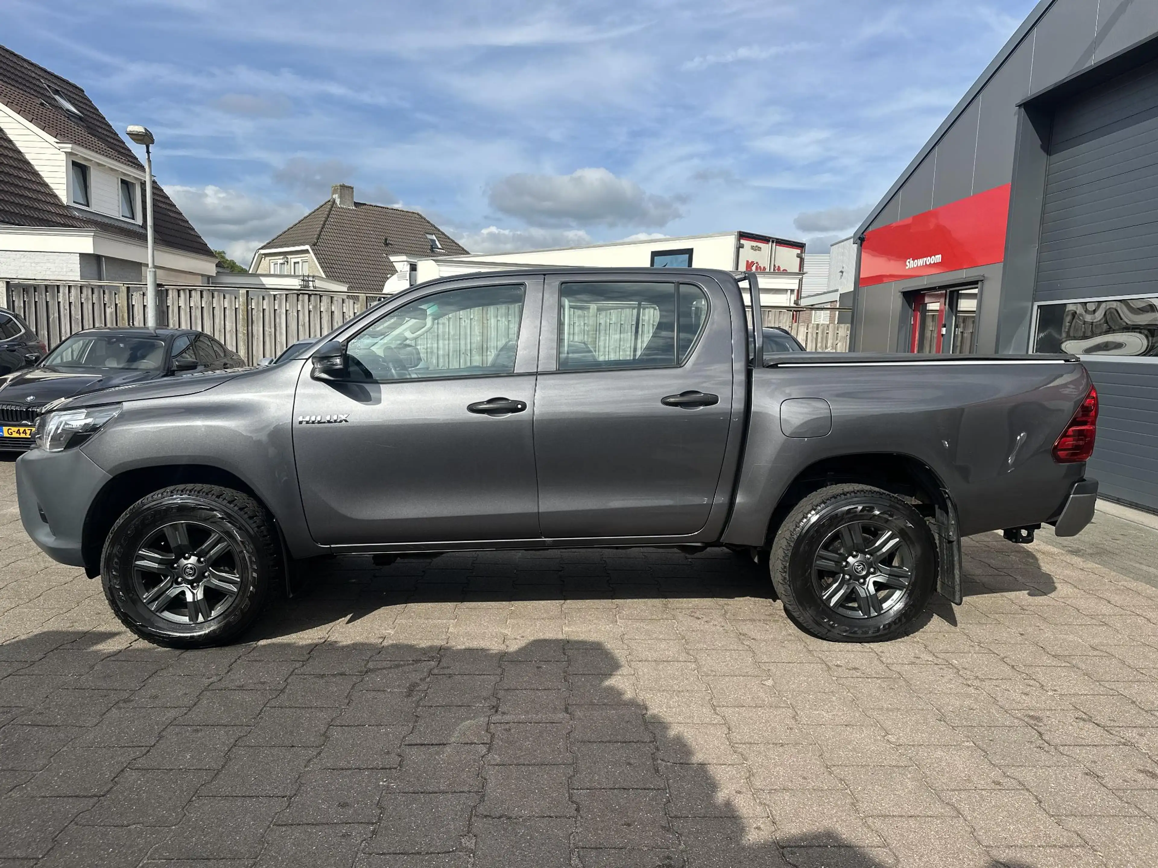 Toyota Hilux 2.4 D-4D Double Cab Cool Comfort — photo 3