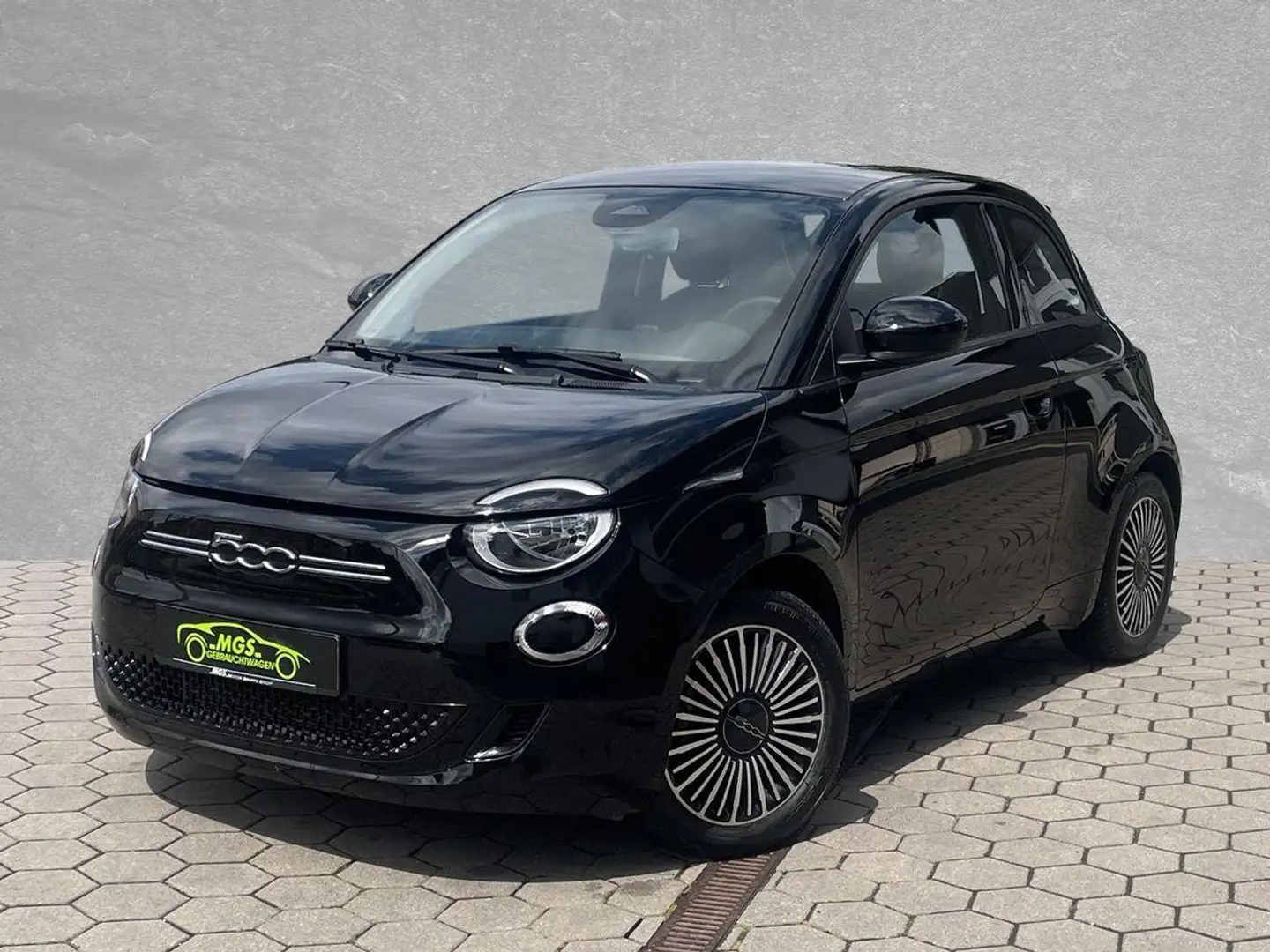 Fiat 500e Action KLIMA Schwarz - 1