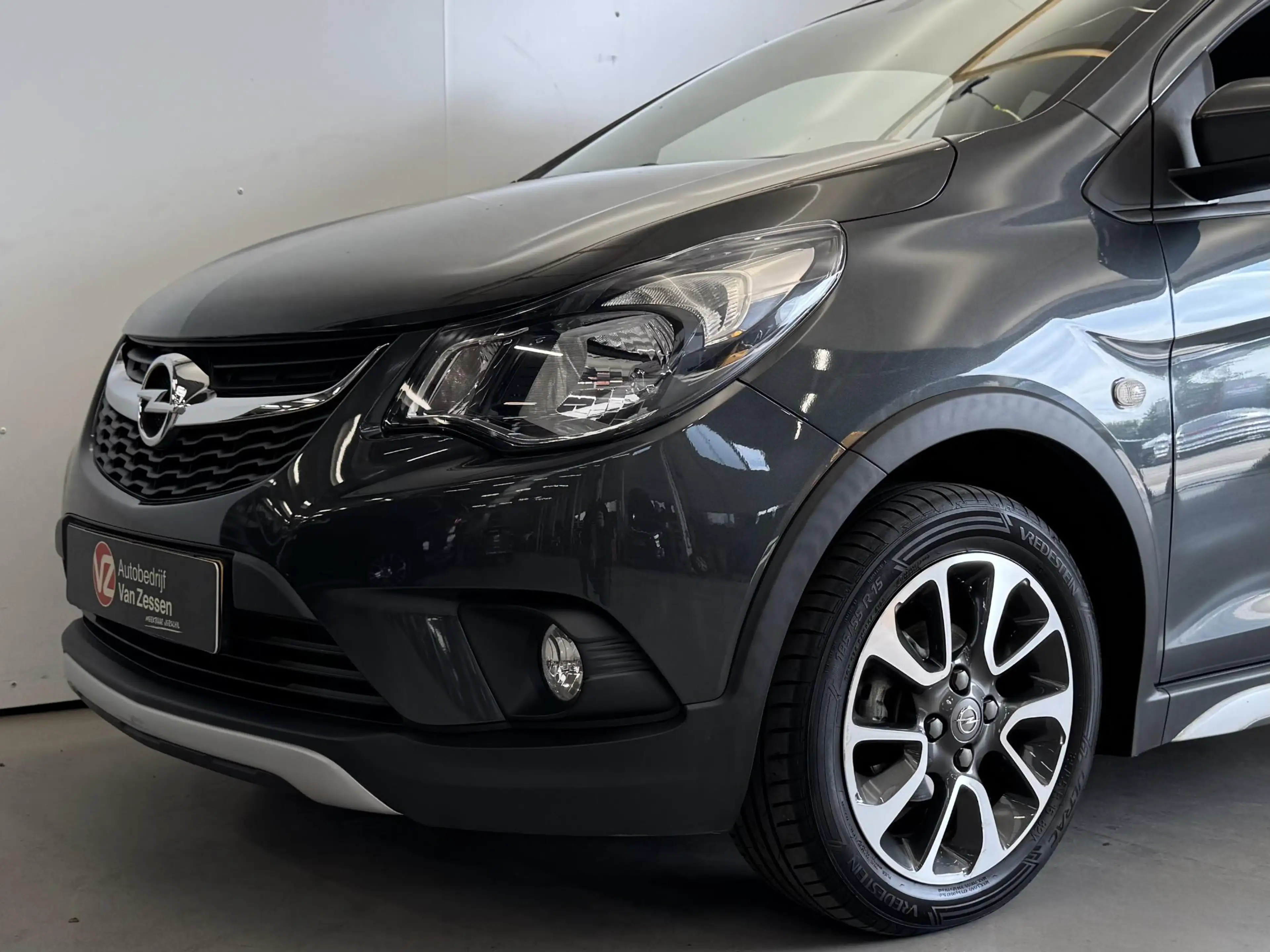 Opel Karl 1.0 Rocks Online Edition | Cruise | Apple Carplay — photo 4