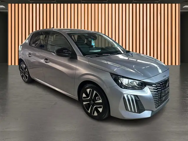 Peugeot 208 view 3