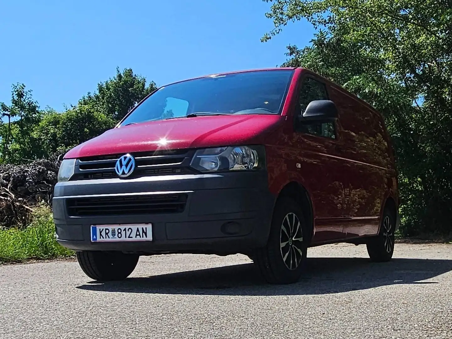 Volkswagen T5 Transporter HD-Kastenwagen LR 2,0 TDI D-PF Rot - 1