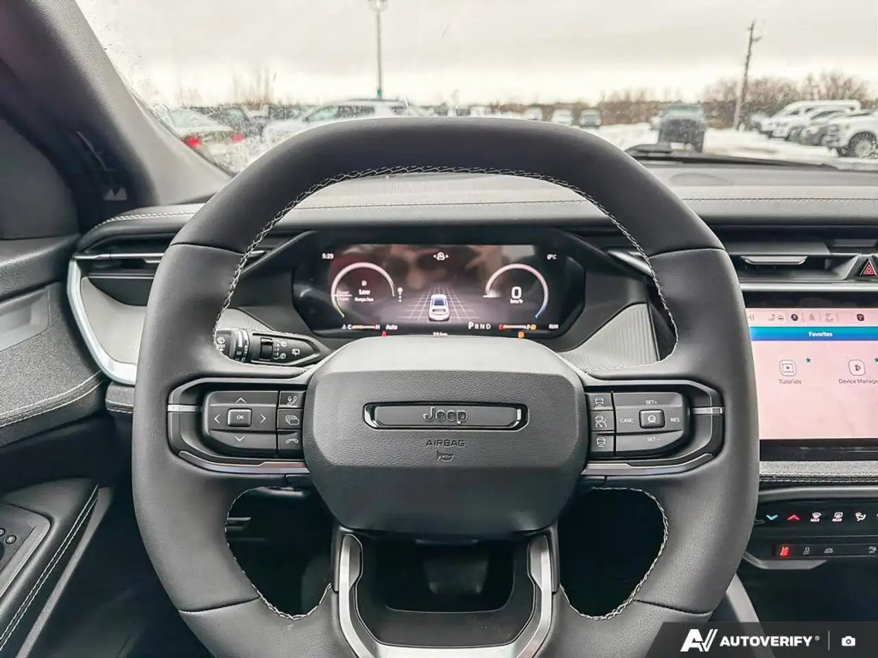 Jeep Cherokee снимка Jeep Cherokee