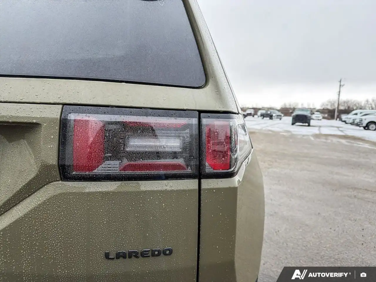 Jeep Cherokee снимка Jeep Cherokee