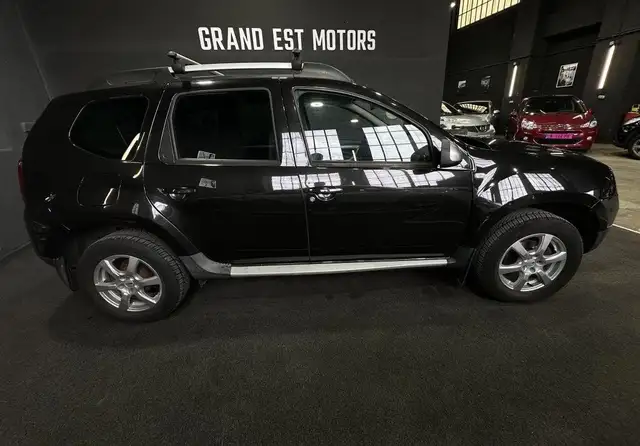 Dacia Duster view 4