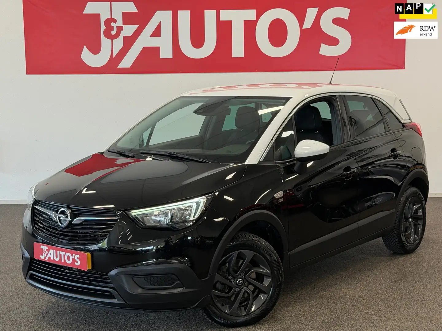 Opel Crossland X 1.2 Turbo 120 Jaar Edition|ECC AIRCO|CRUISE|ELEC P Zwart - 1