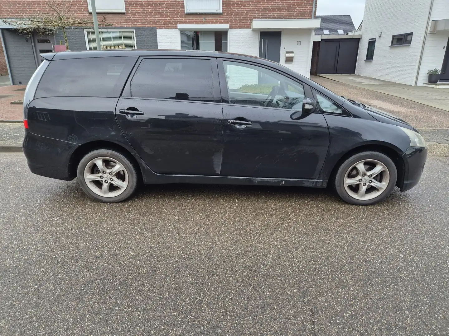 Mitsubishi Grandis 2.4-16V Intense Negro - 2