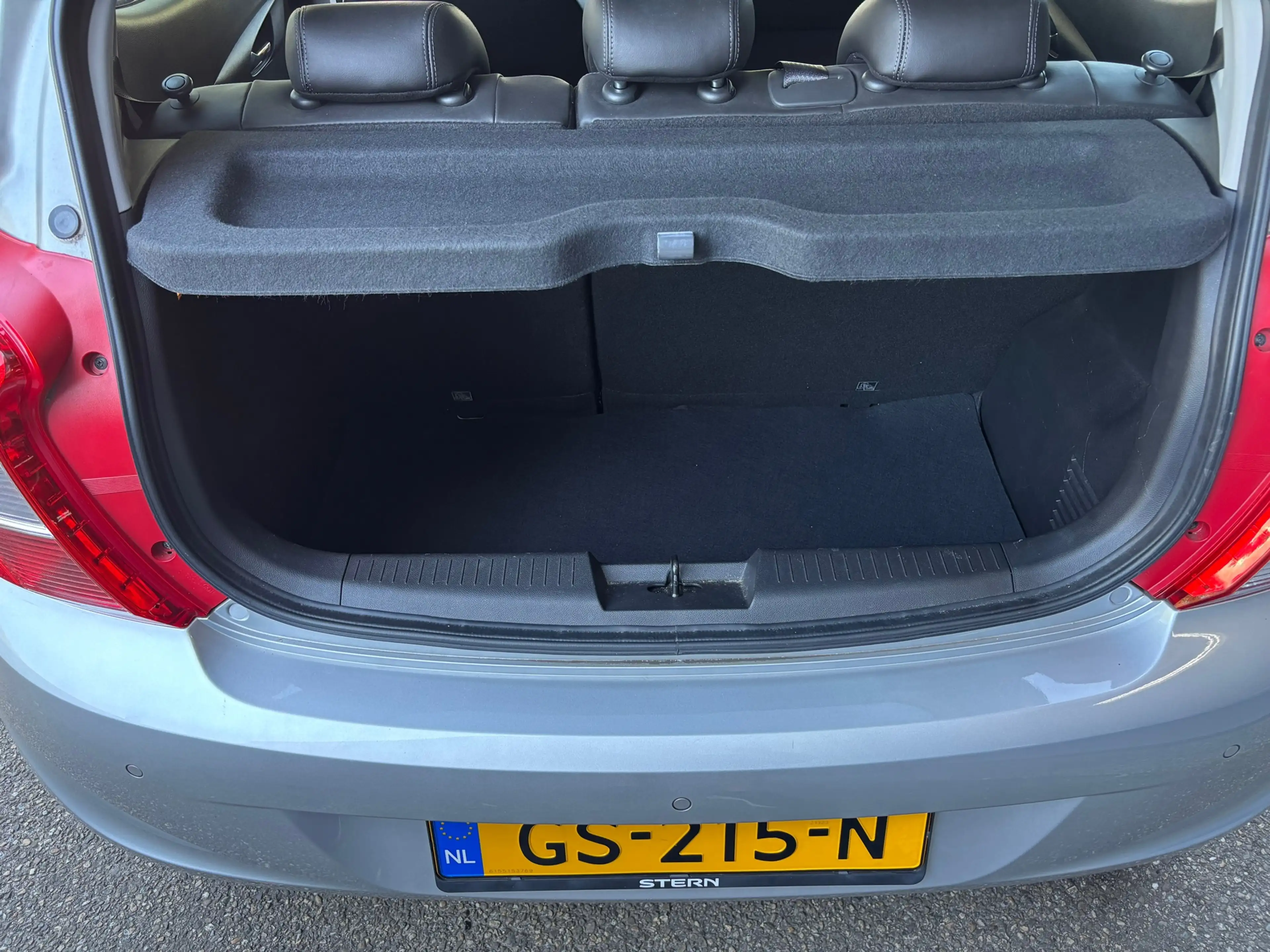 Opel Karl 1.0 ecoFLEX Cosmo — photo 13