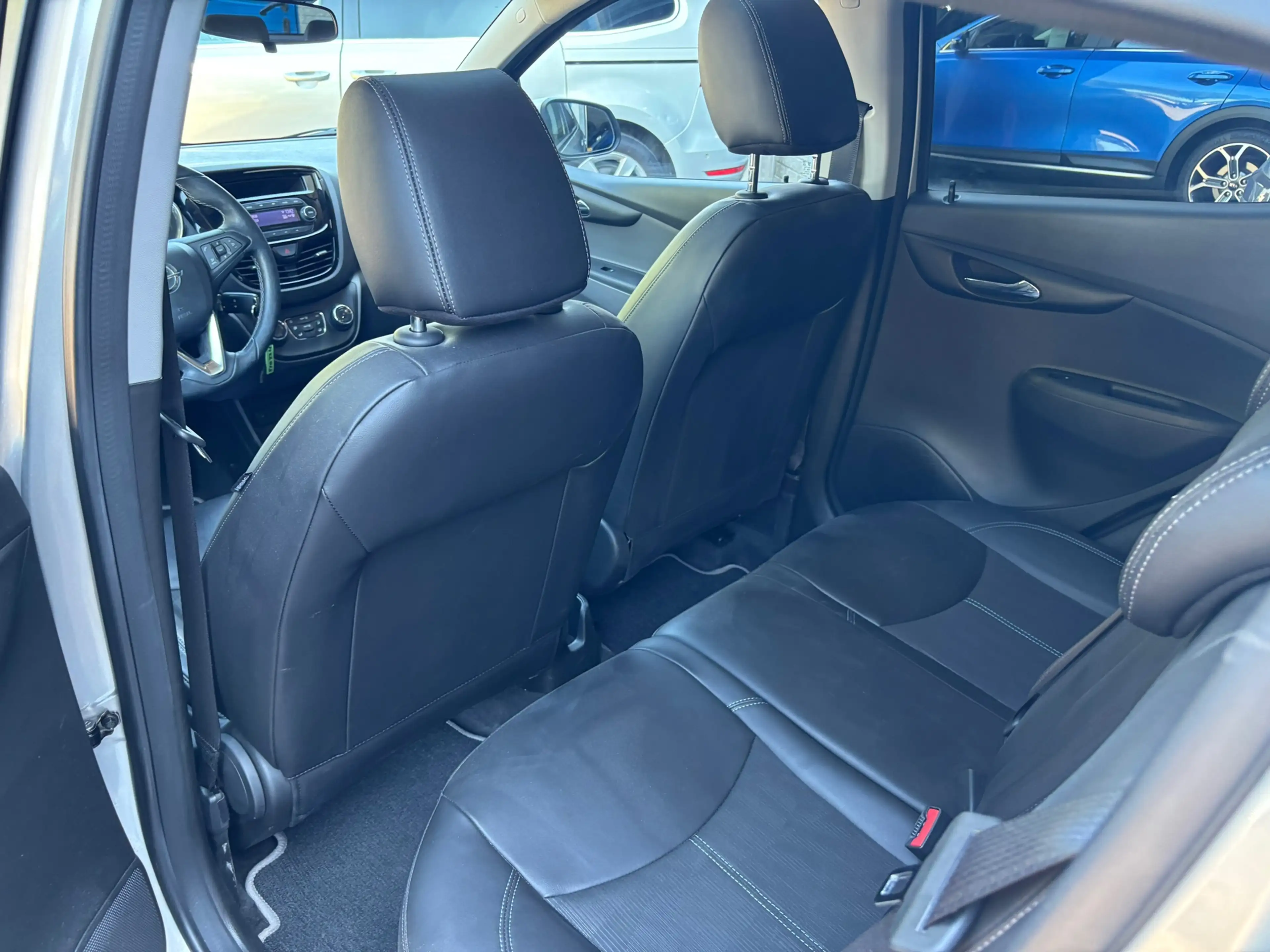 Opel Karl 1.0 ecoFLEX Cosmo — photo 10