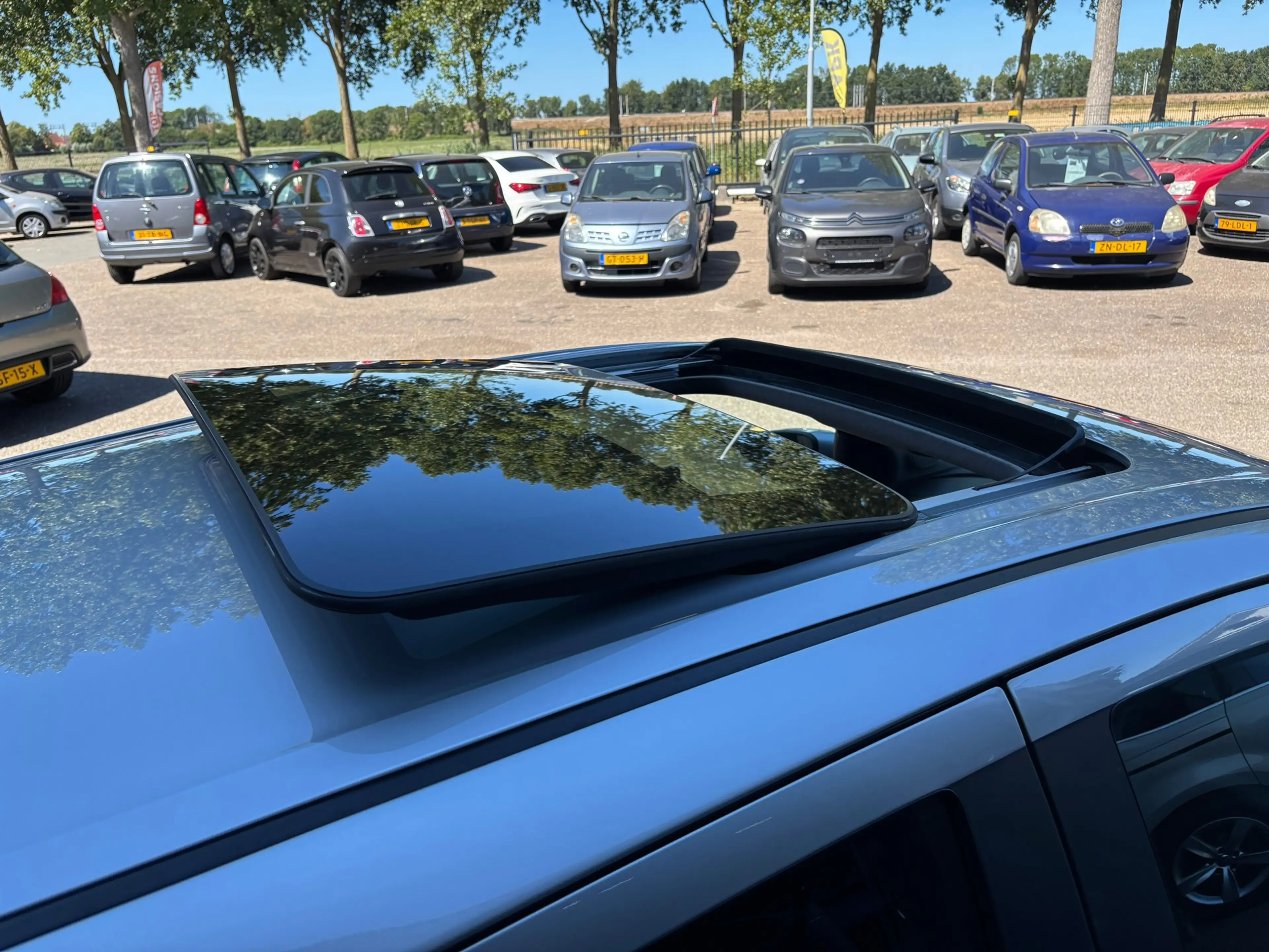 Opel Karl 1.0 ecoFLEX Cosmo — photo 14