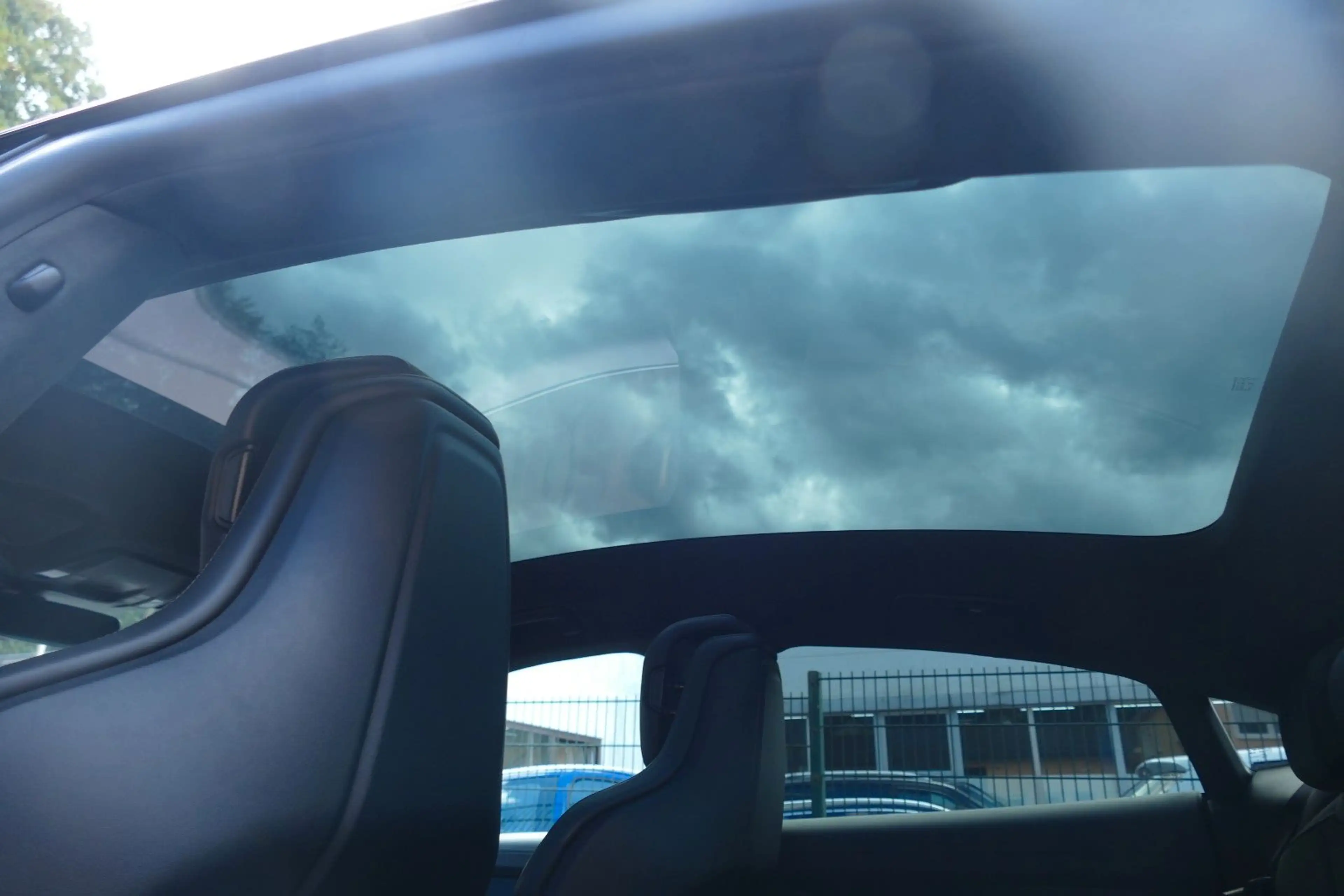 Porsche Taycan GTS Approved Garantie Pannorama Mod 2023 — photo 13