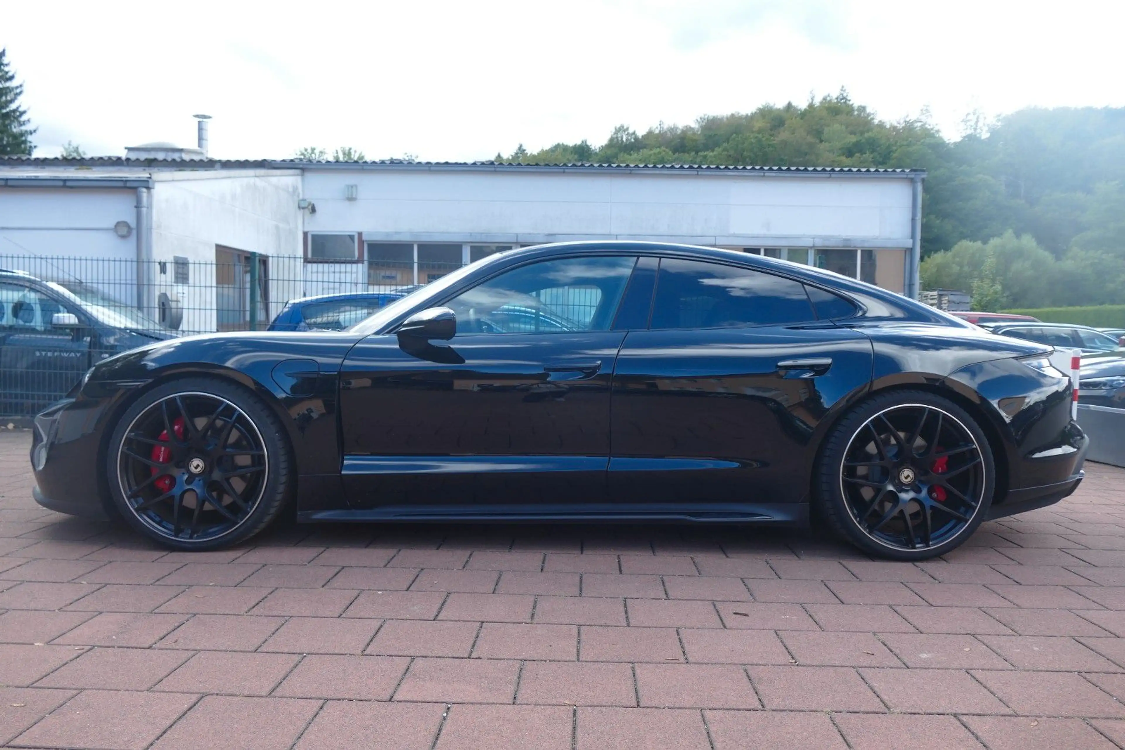 Porsche Taycan GTS Approved Garantie Pannorama Mod 2023 — photo 8