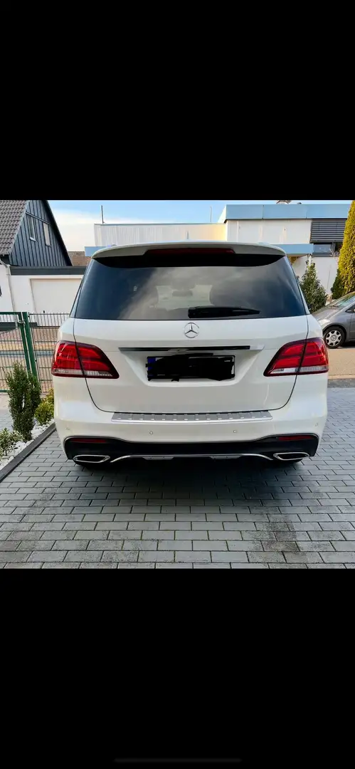 Mercedes-Benz GLE 250 d 9G-TRONIC AMG Line - 2