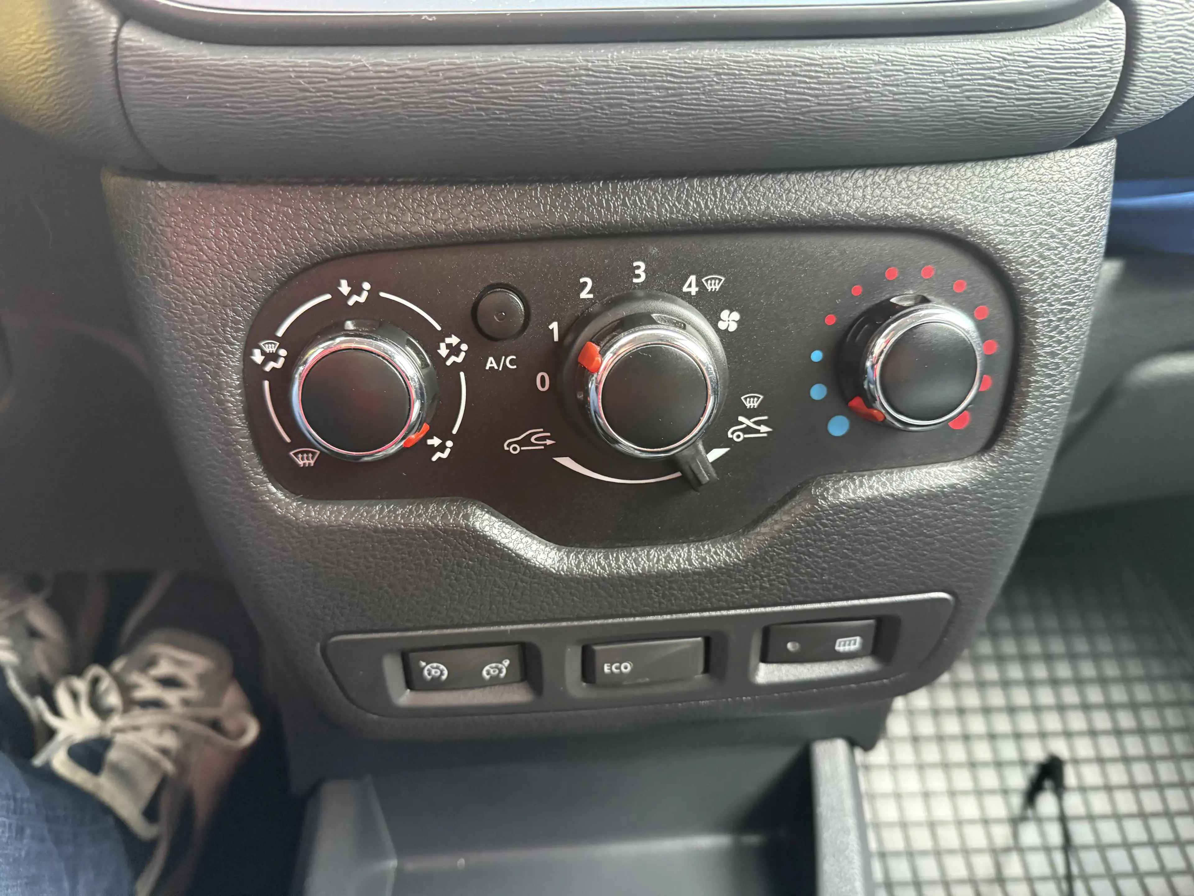 Dacia Dokker Dokker Stepway TCe 115 S  KFZ 6095 — photo 13