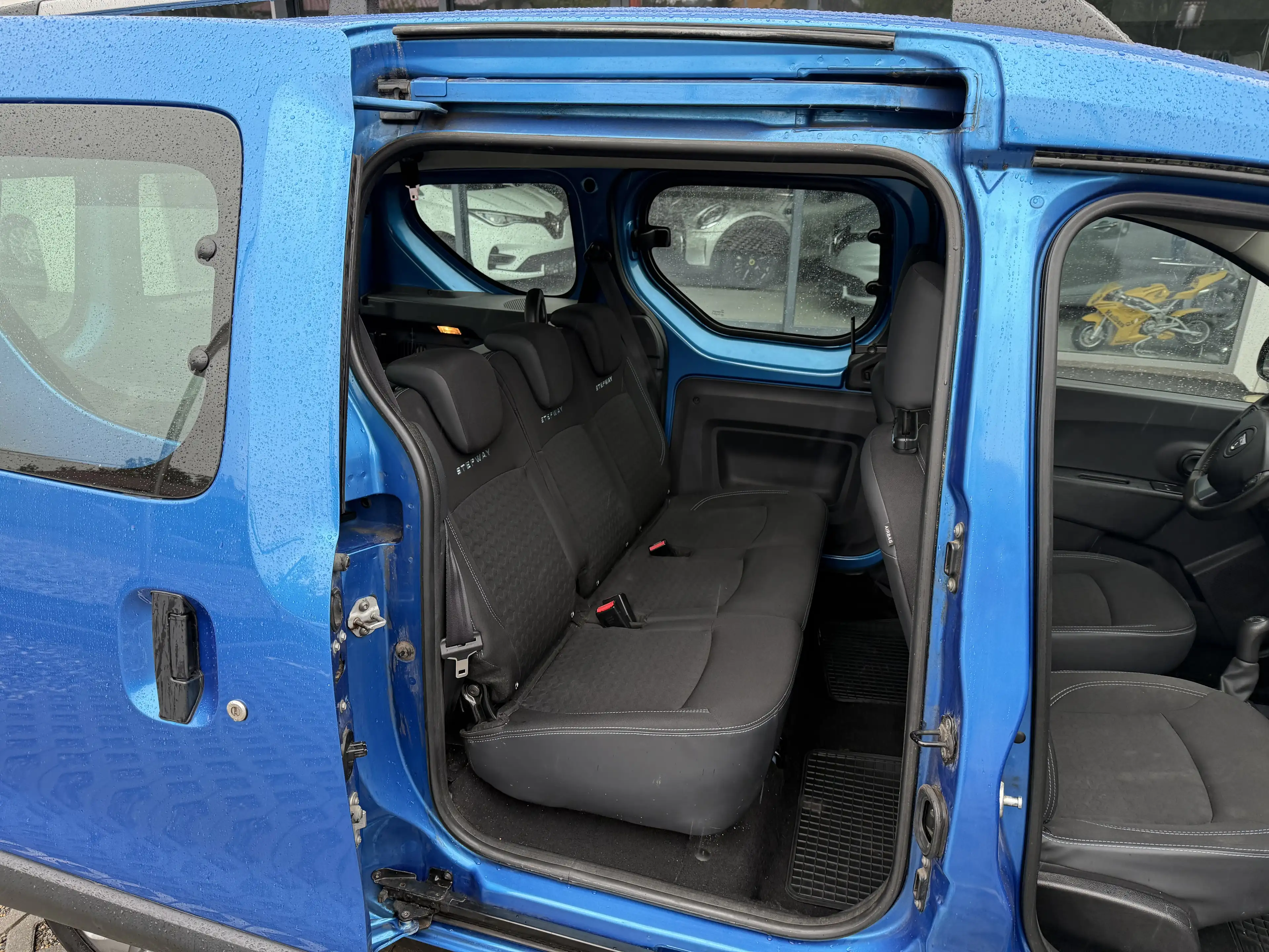 Dacia Dokker Dokker Stepway TCe 115 S  KFZ 6095 — photo 4