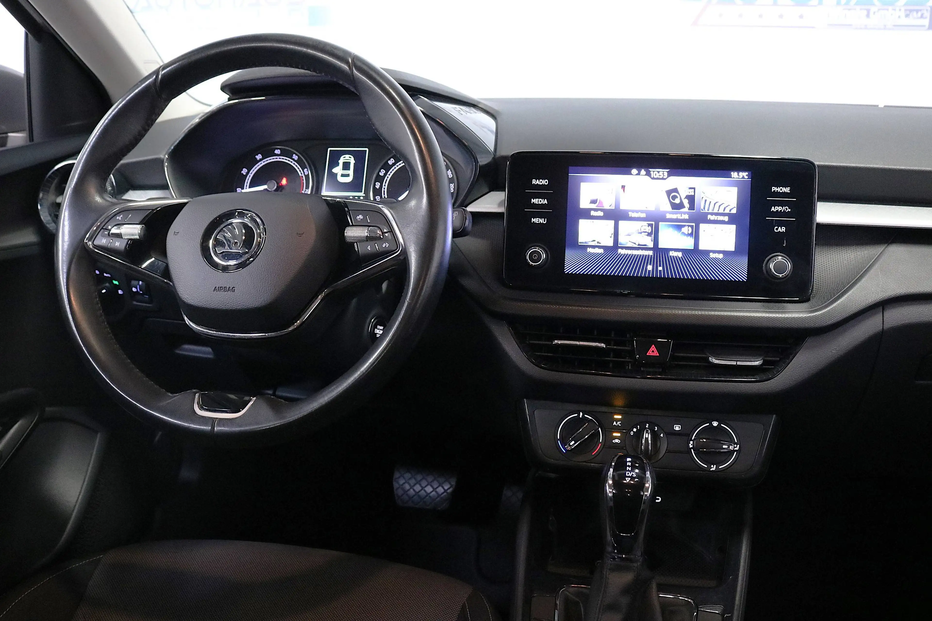 Skoda Fabia Ambition*1HAND*PDC*KLIMA*ALU*LED*CARPLAY*DAB*u.v.m — photo 14