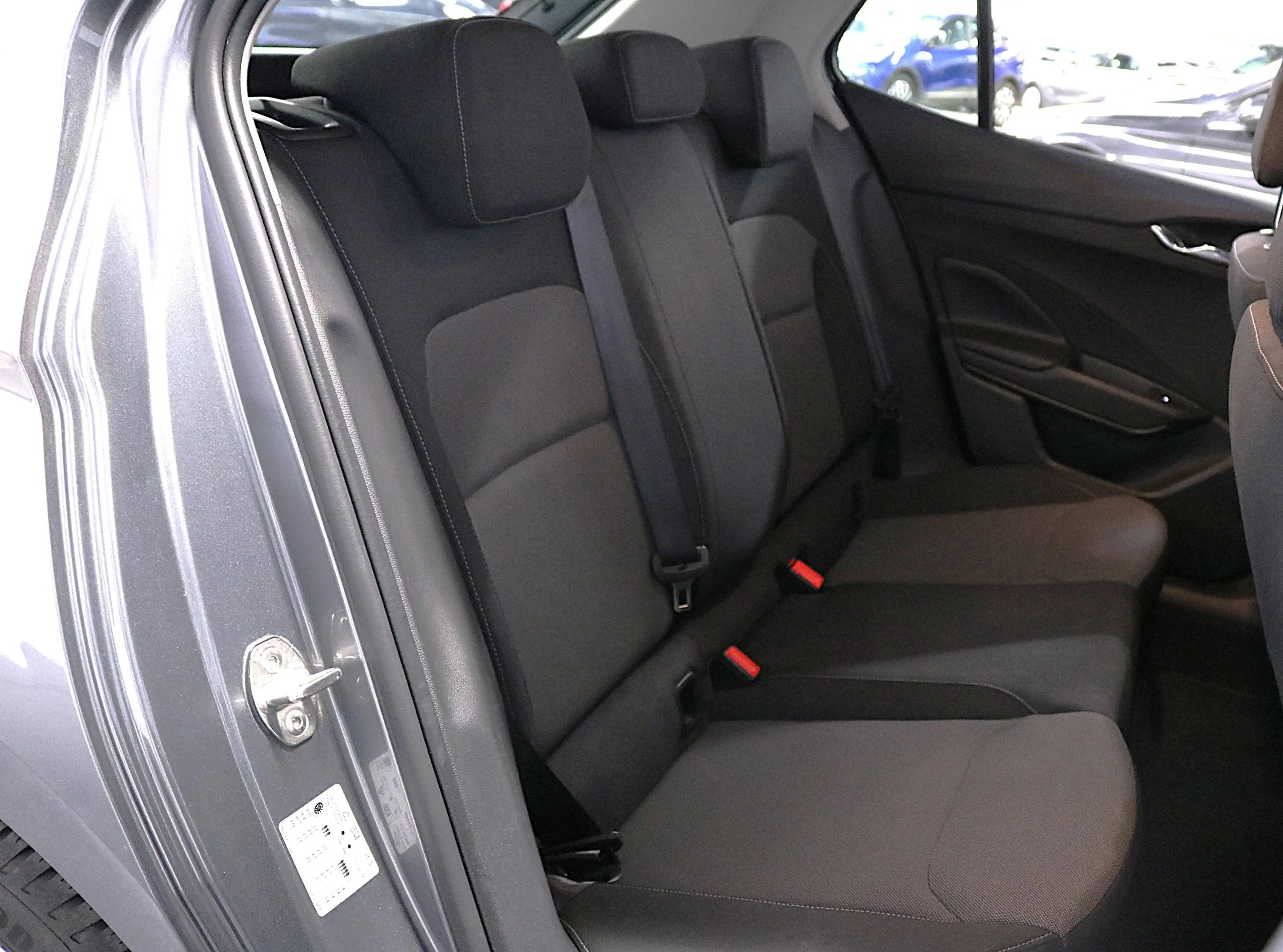 Skoda Fabia Ambition*1HAND*PDC*KLIMA*ALU*LED*CARPLAY*DAB*u.v.m — photo 12