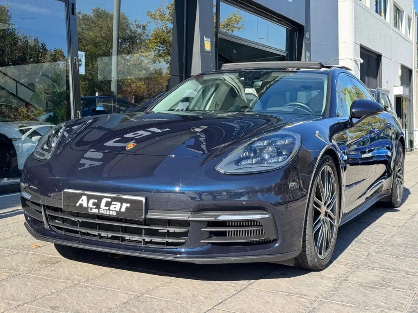 Porsche Panamera 4 E-Hybrid Azul - 2
