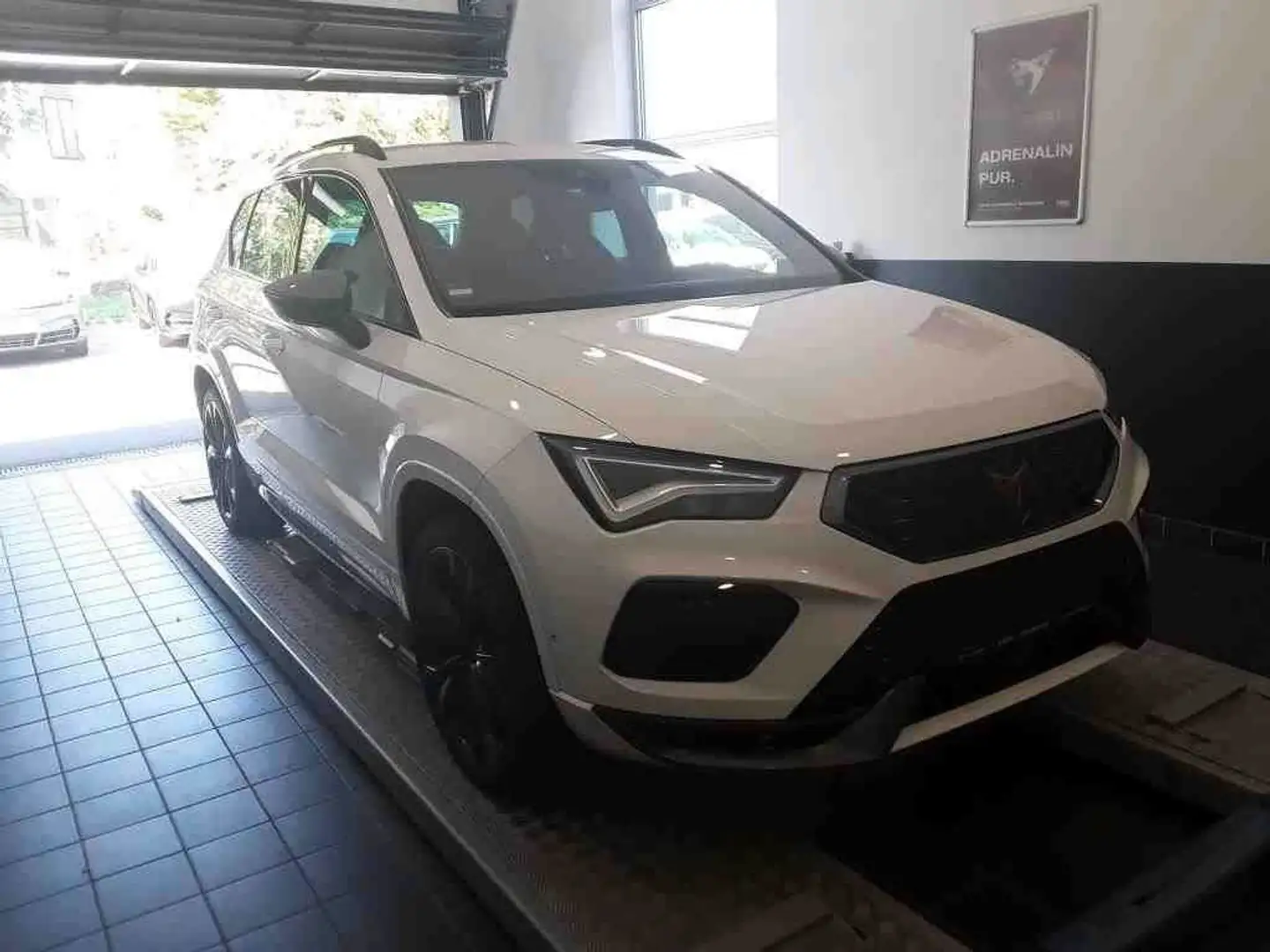 CUPRA Ateca 2.0TSI 4Drive/LED/AHK/360°/VIRTUAL/SHZ/NAV Blanc - 2