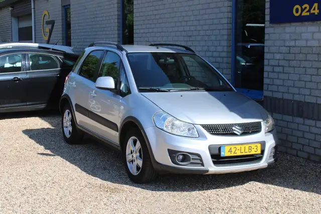 Suzuki SX4 1.6 Exclusive hoge instap airco