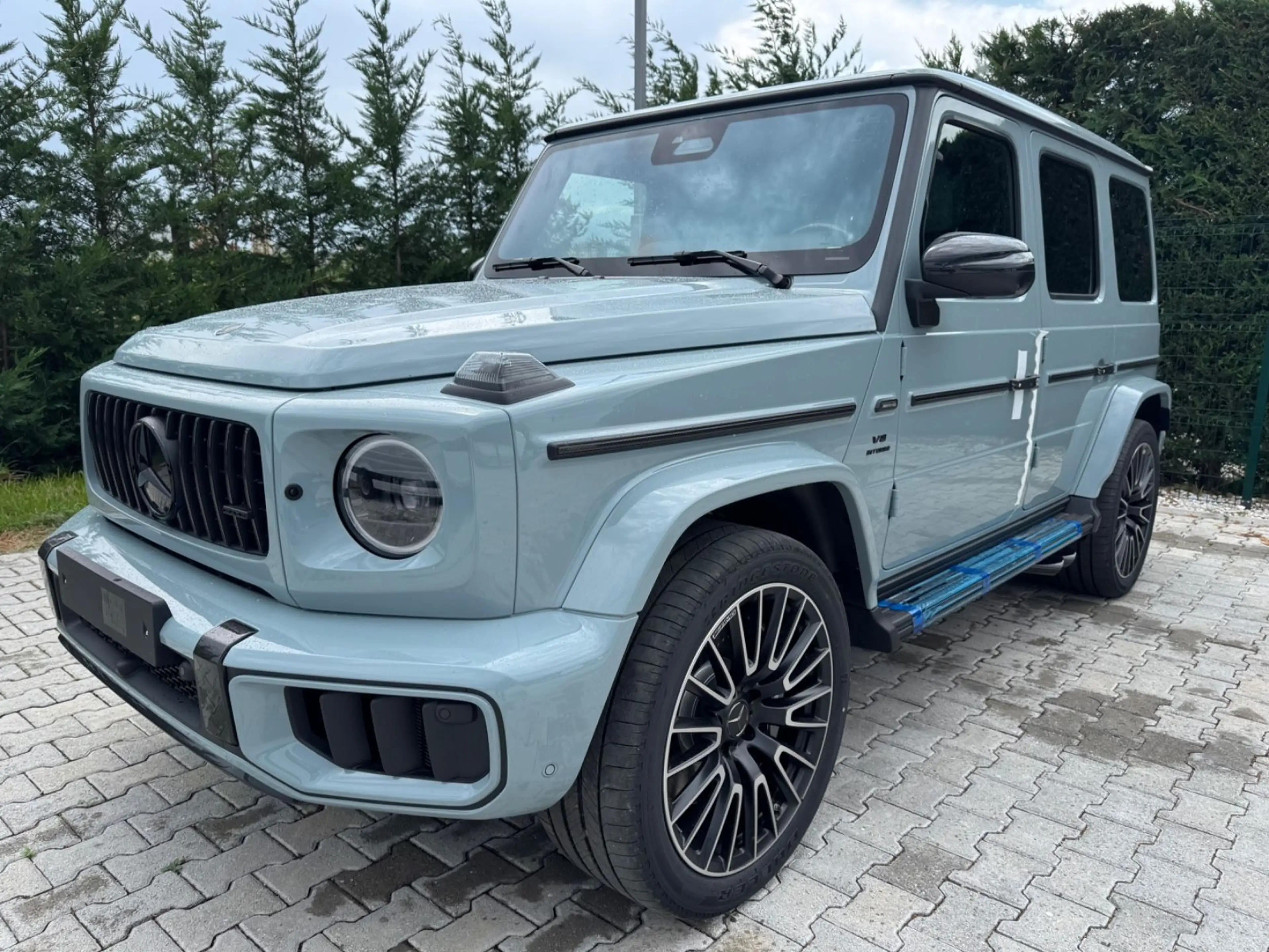 Mercedes-Benz G 63 AMG MY27|GRAU INT|CARBON EXT|ACTIVE RIDE|SUPERIOR|