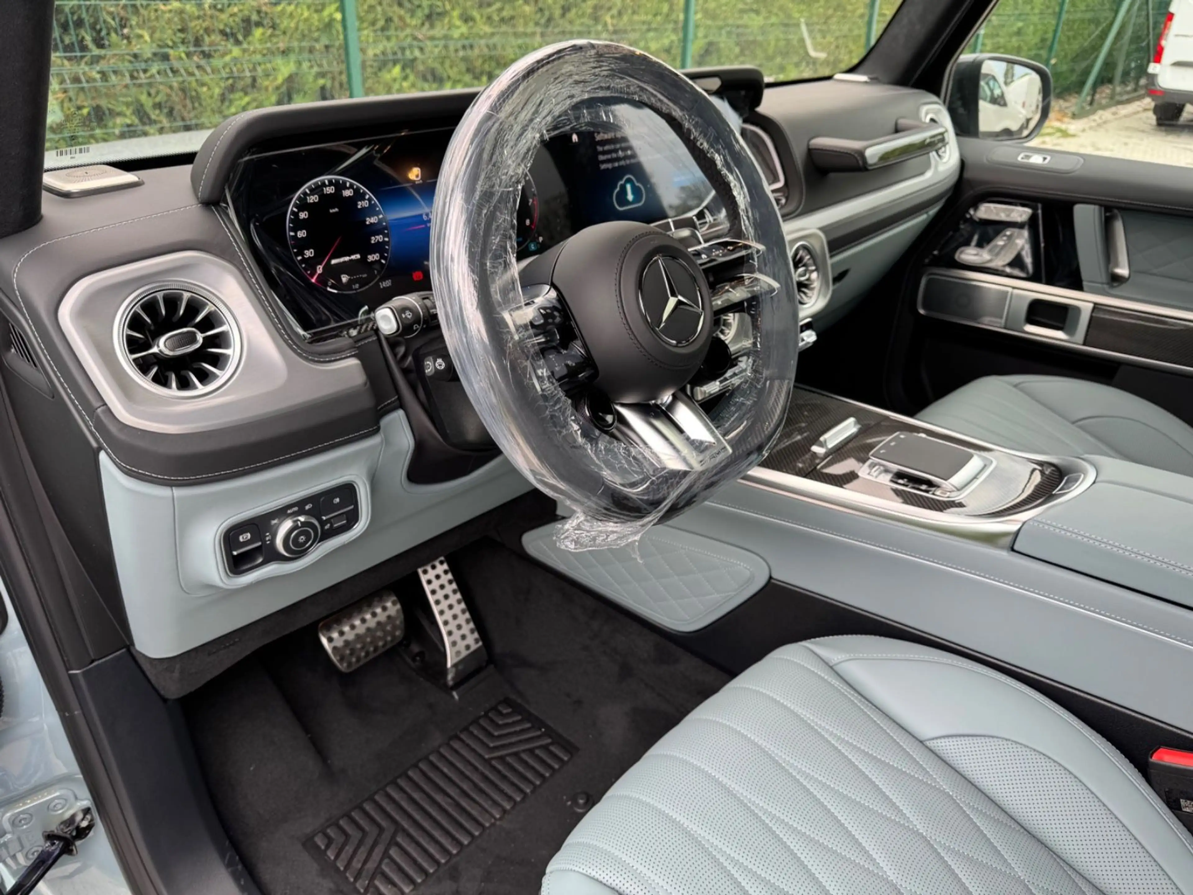 Mercedes-Benz G 63 AMG MY27|GRAU INT|CARBON EXT|ACTIVE RIDE|SUPERIOR| — photo 7