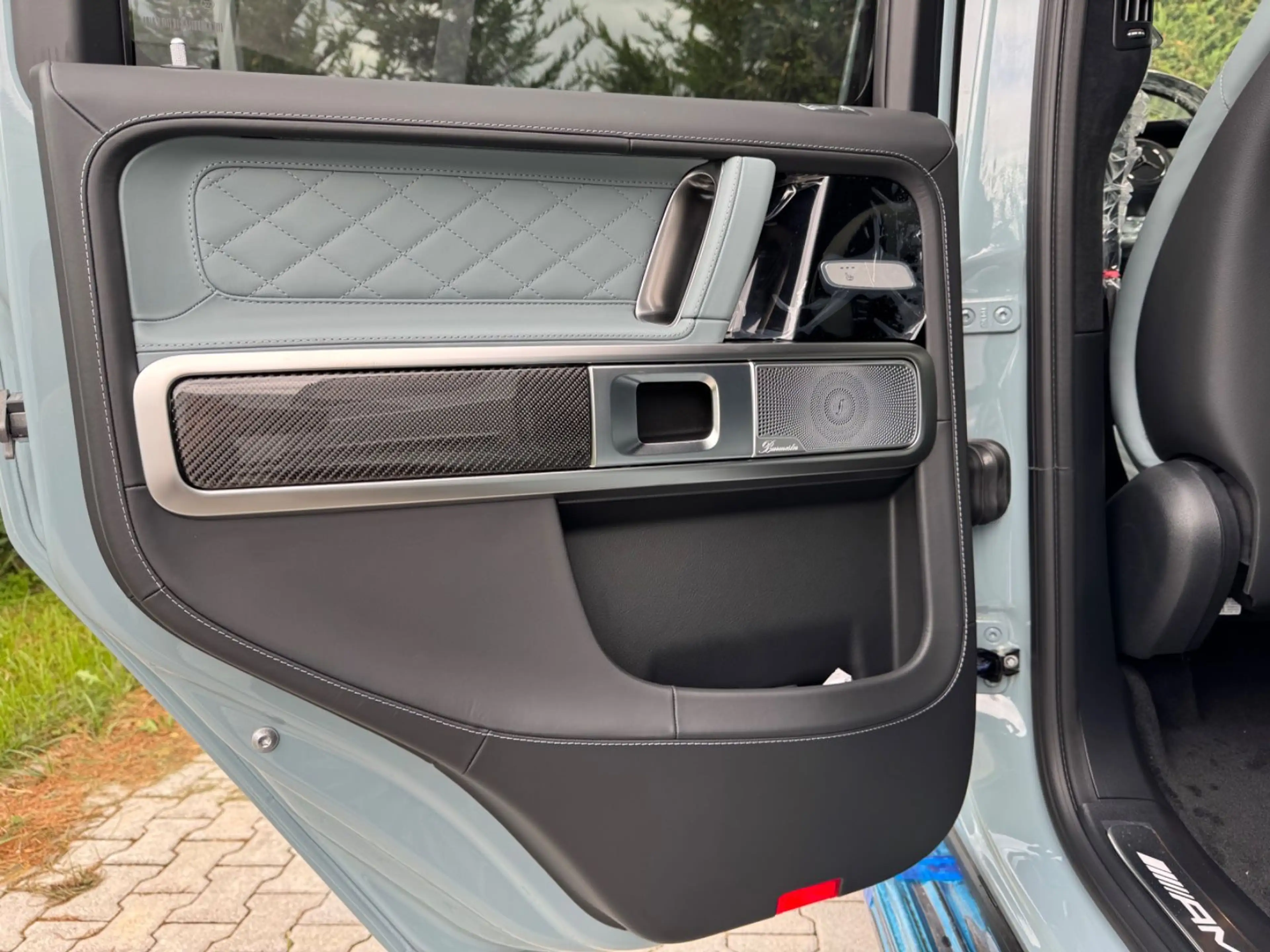 Mercedes-Benz G 63 AMG MY27|GRAU INT|CARBON EXT|ACTIVE RIDE|SUPERIOR| — photo 15