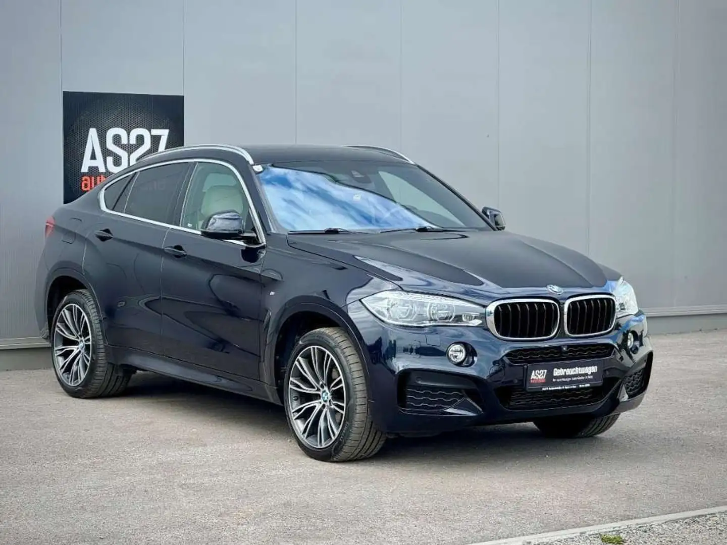 BMW X6 xDrive30d Sport M Schwarz - 2