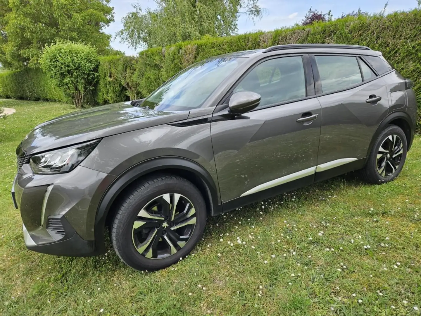 Peugeot 2008 1.2i EAT8  130 - Allure Gris - 1