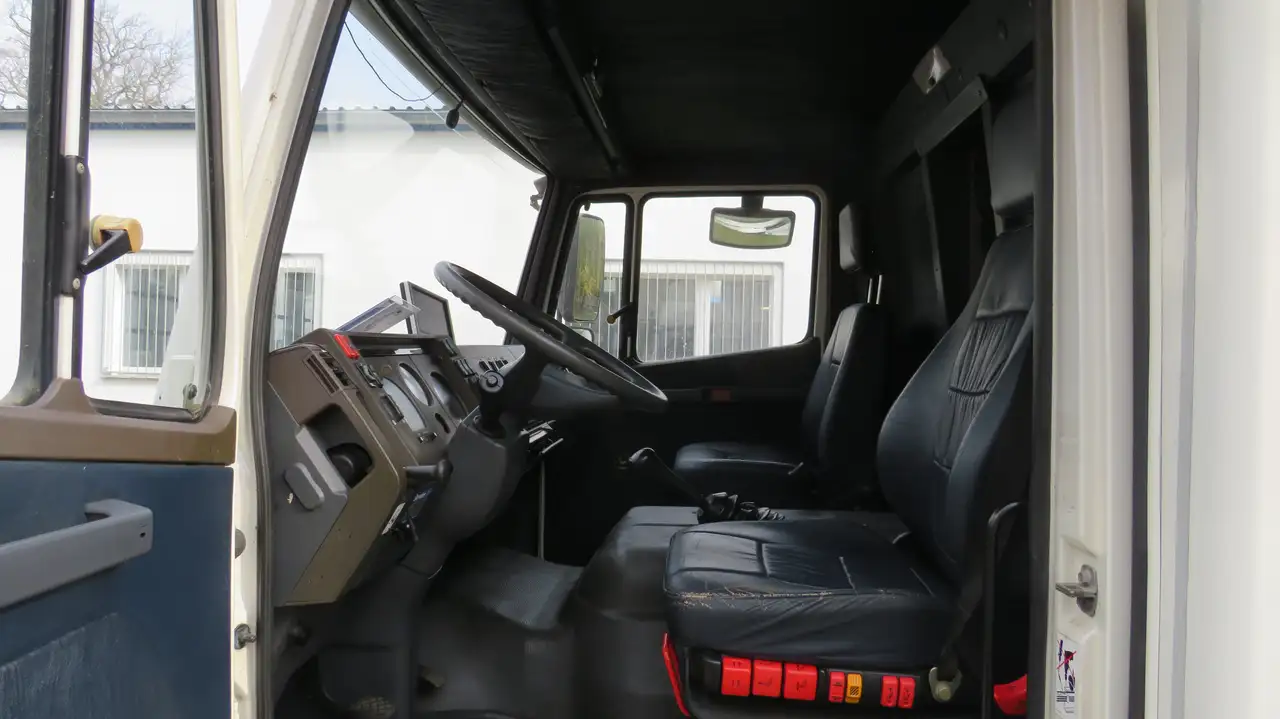 Mercedes-Benz 1307 Mefa für bis zu 6 Pferde, foto 8