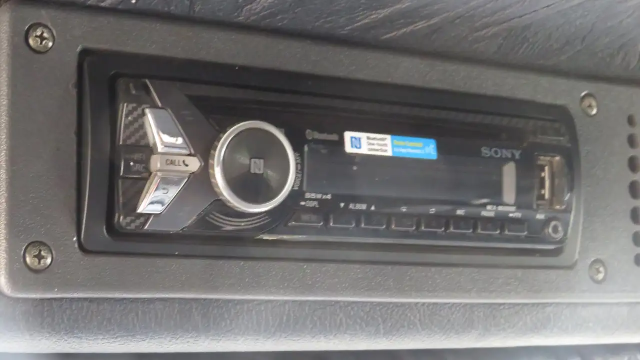 Mercedes-Benz 1307 Mefa für bis zu 6 Pferde, foto 11
