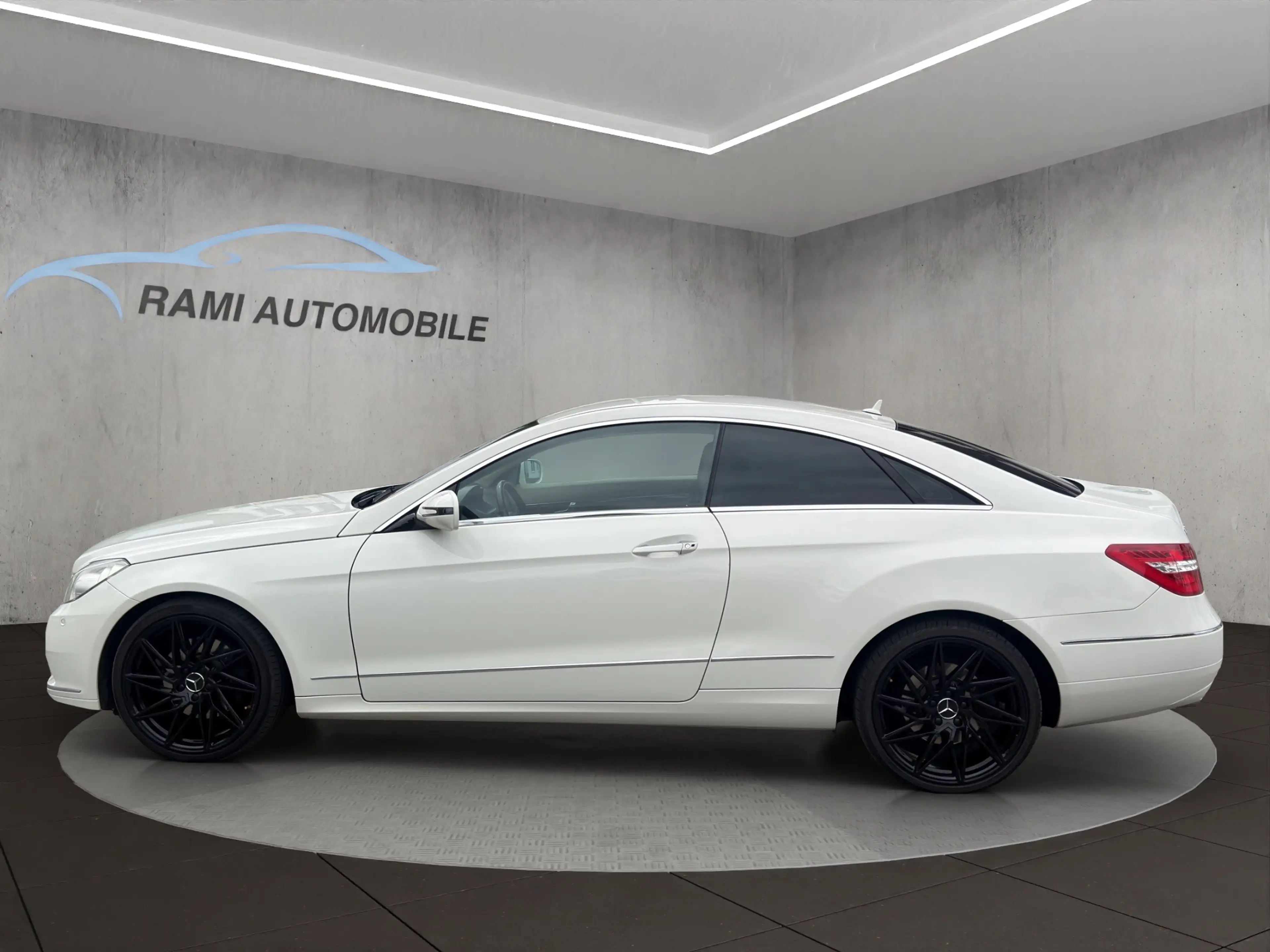 Mercedes-Benz E 350 E 350 CGI C BlueEFFICIENCY 7G-TRONIC Prime Edition — photo 8