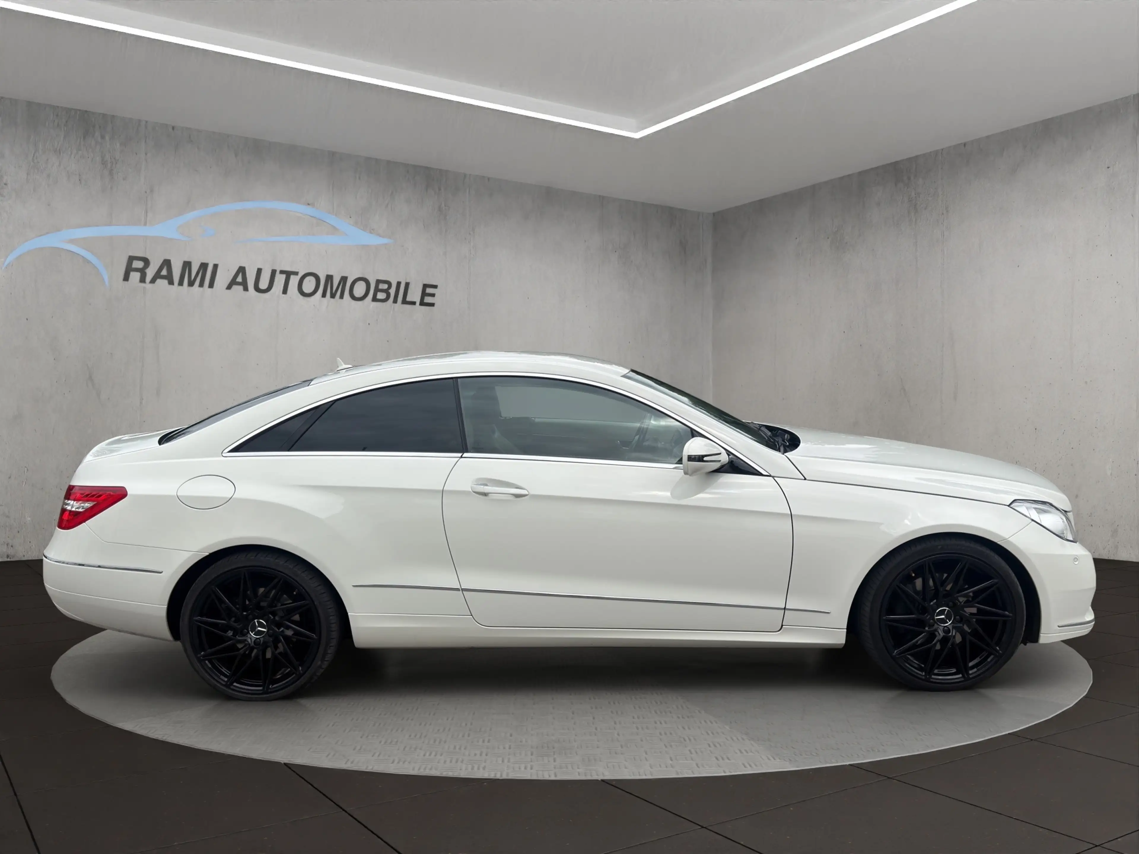 Mercedes-Benz E 350 E 350 CGI C BlueEFFICIENCY 7G-TRONIC Prime Edition — photo 7