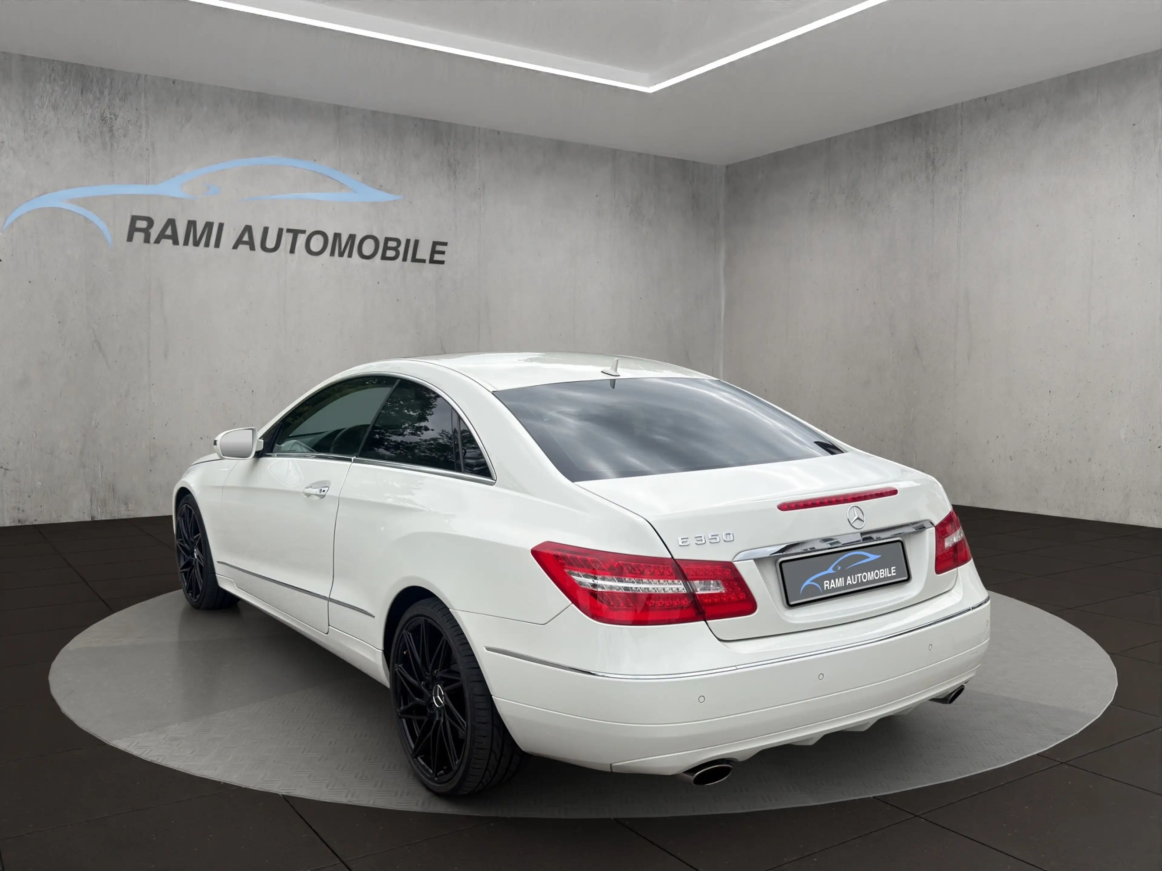 Mercedes-Benz E 350 E 350 CGI C BlueEFFICIENCY 7G-TRONIC Prime Edition — photo 5