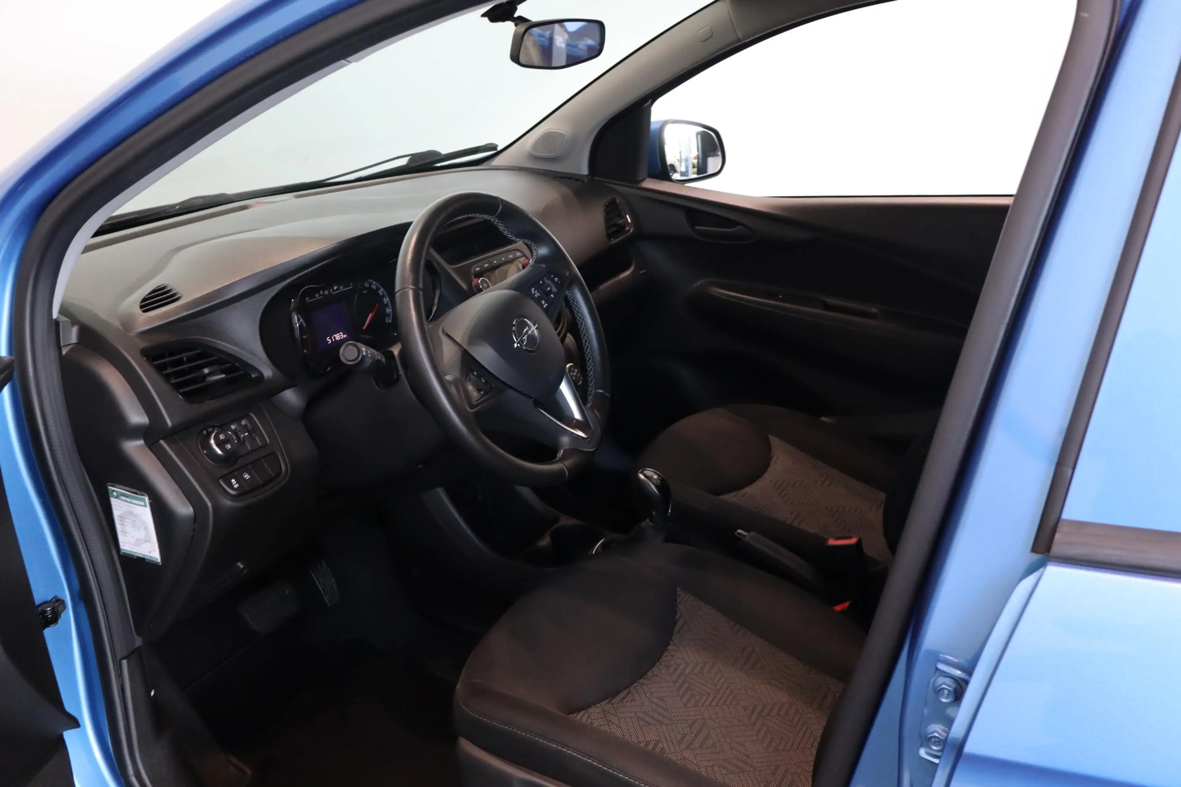 Opel Karl 1.0 ecoFLEX Edition — photo 9