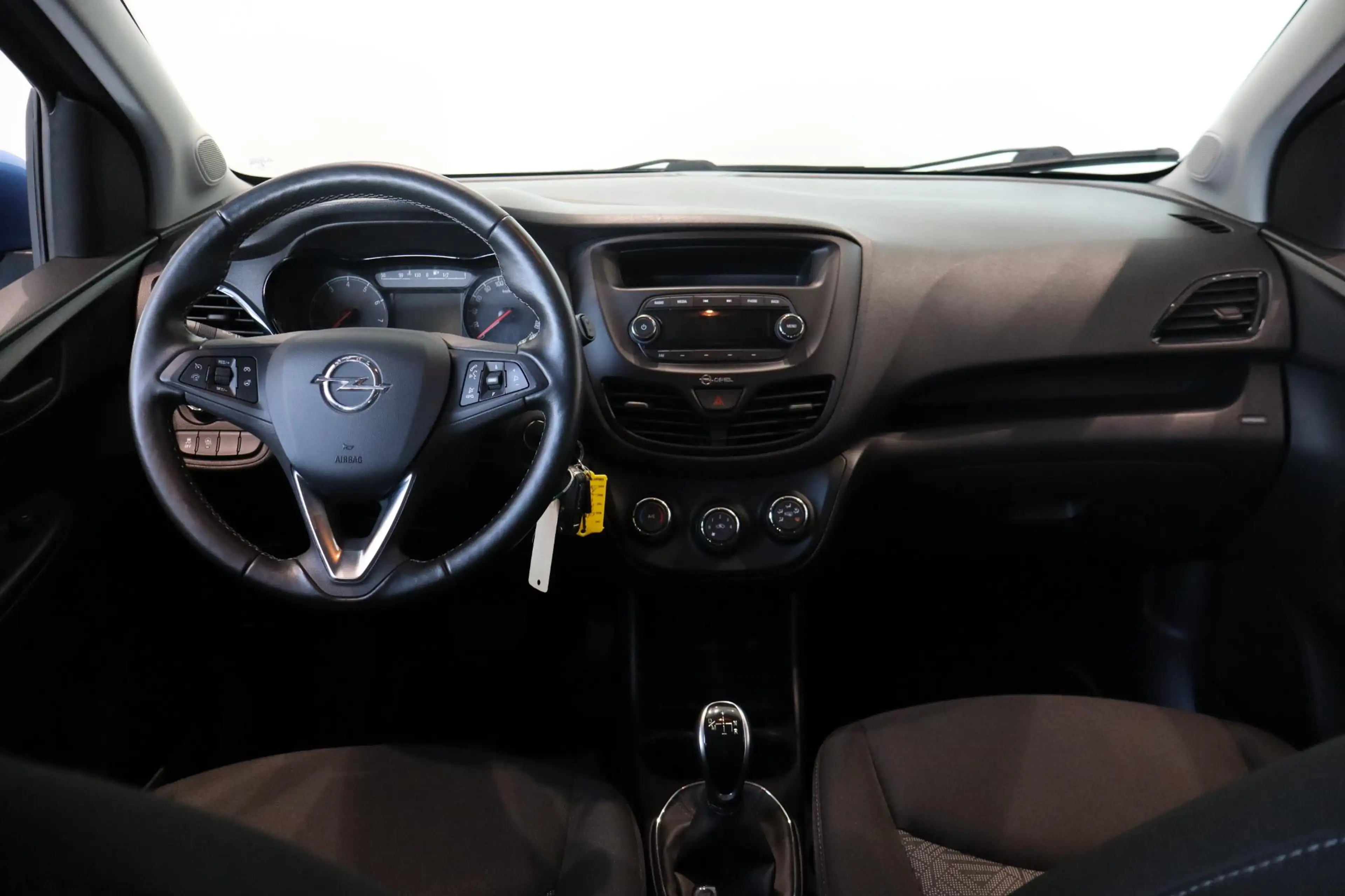 Opel Karl 1.0 ecoFLEX Edition — photo 3